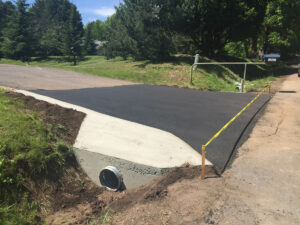 peterson-excavating-and-landscaping-duluth-minnesota-culvert-installation
