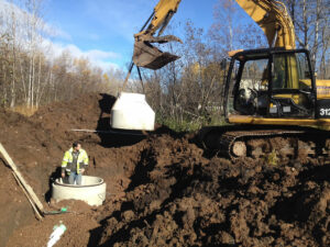 peterson-excavating-and-landscaping-duluth-minnesota-sewer-line-installation